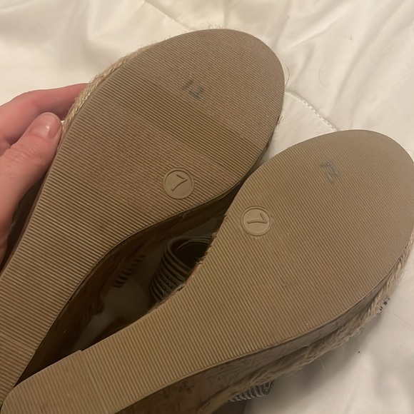 Blue and white striped wedges. Super cute and preppy! - Picture 3 of 3